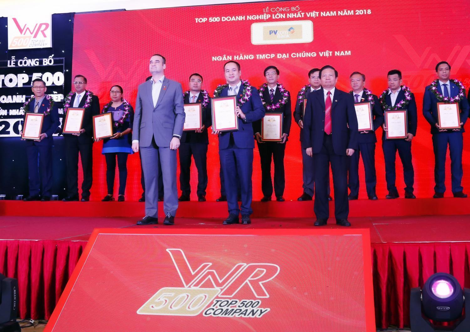 PVcomBank tiếp tục lọt Top 500 doanh nghiệp lớn nhất Việt Nam
